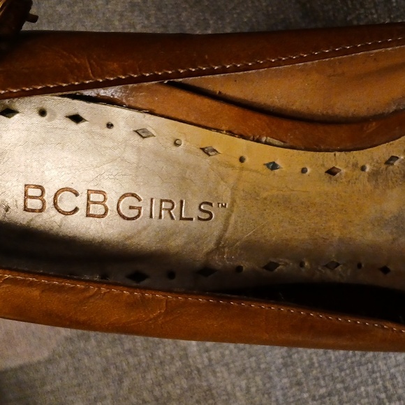 BCBGirls Tan Peep Toe Heels Size 7.5   Size 38 - Picture 6 of 6